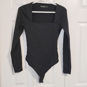 Abercrombie seamless squareneck bodysuit black smalll